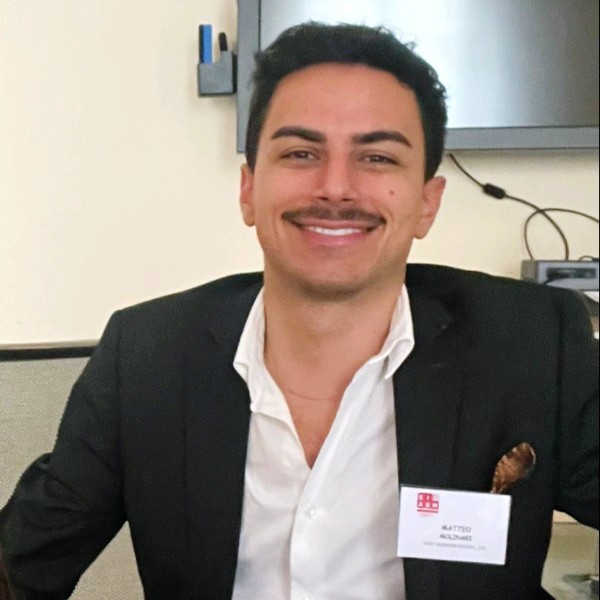 Dr Matteo Molinari